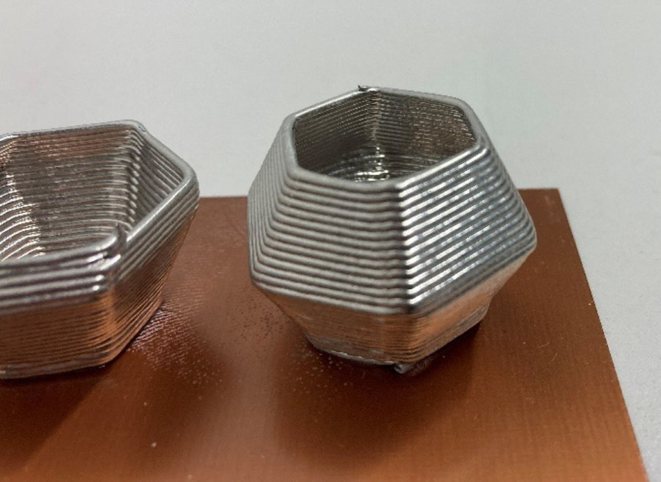 Component with overhang made of Bi58Sn42, line width 1 mm, top diameter 18 mm